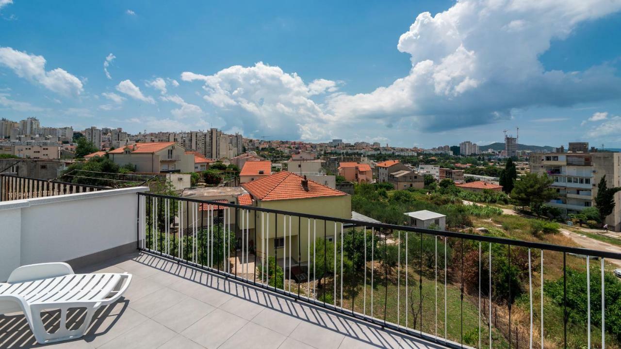 Eva Split Sunset City View Teracce Exterior photo